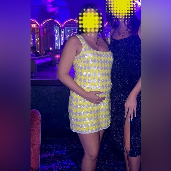 River Island Yellow checkered sequin mini dress- size UK14 (US10) - Picture 5 of 5